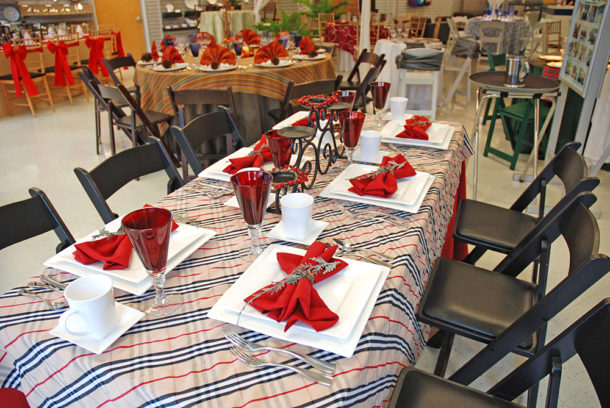 black red and tan christmas table