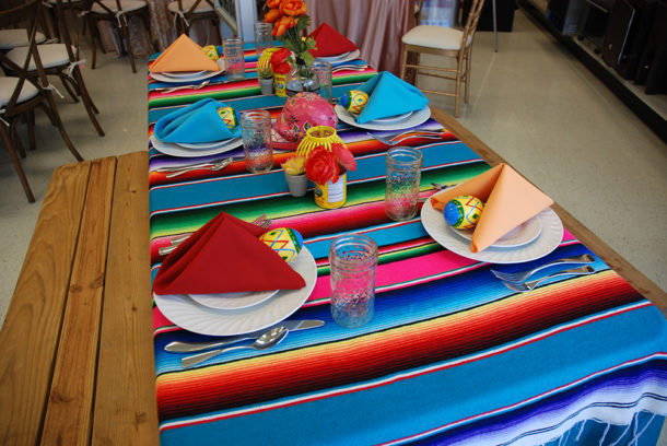 mexican fiesta table