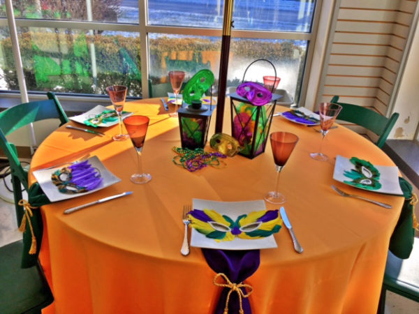 orange mardi gras table